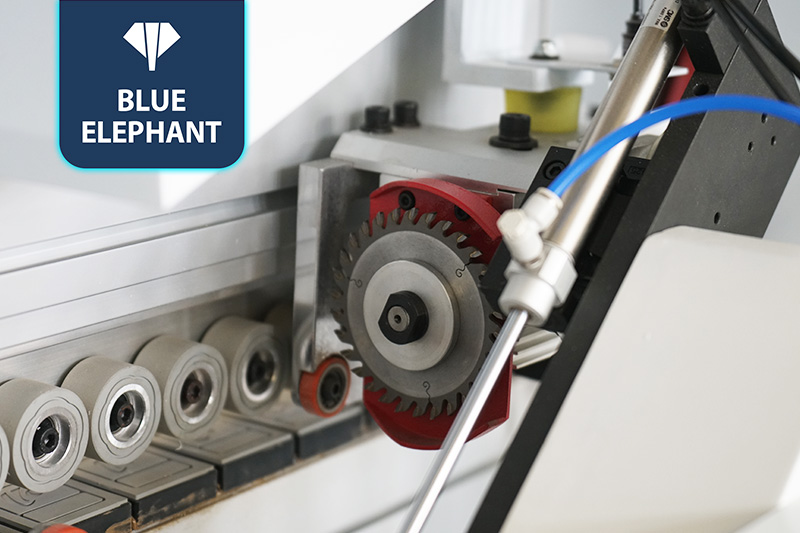 零部件(800x533)-1